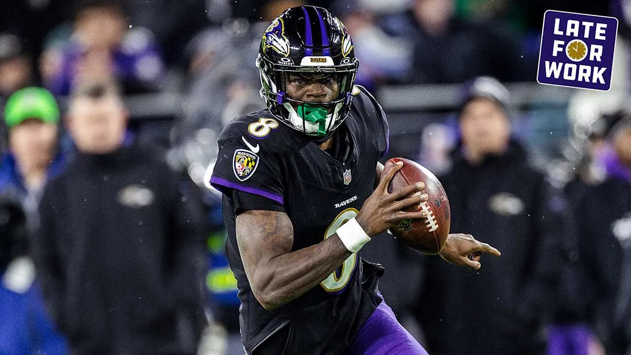 Terlambat Kerja: Lamar Jackson Peringkat QB No. 4 oleh Eksekutif, Pelatih, Pemandu Bakat NFL Setelah Musim Produktif Sepanjang Masa