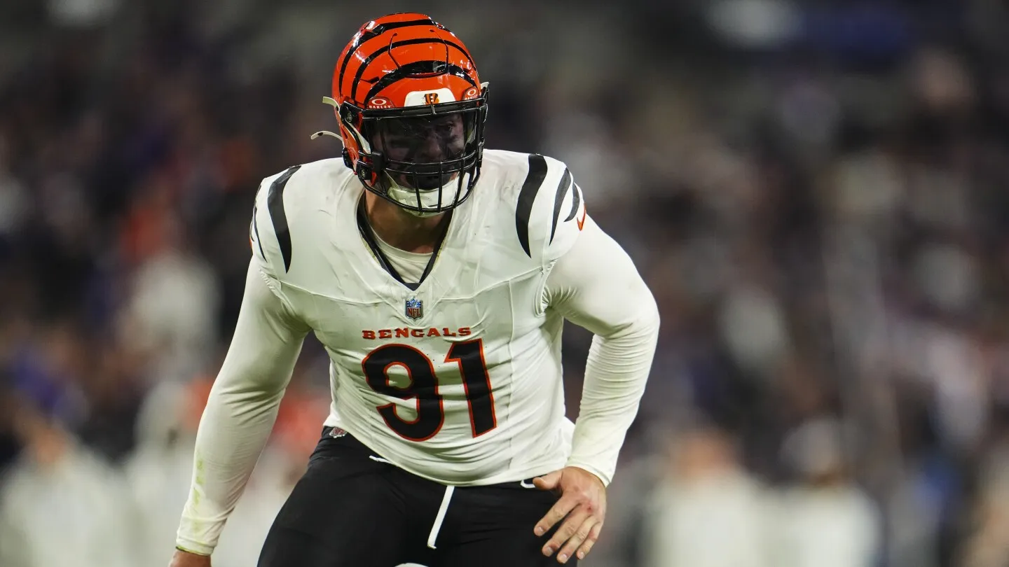 Trey Hendrickson Tidak Akan Melapor ke Kamp Bengals