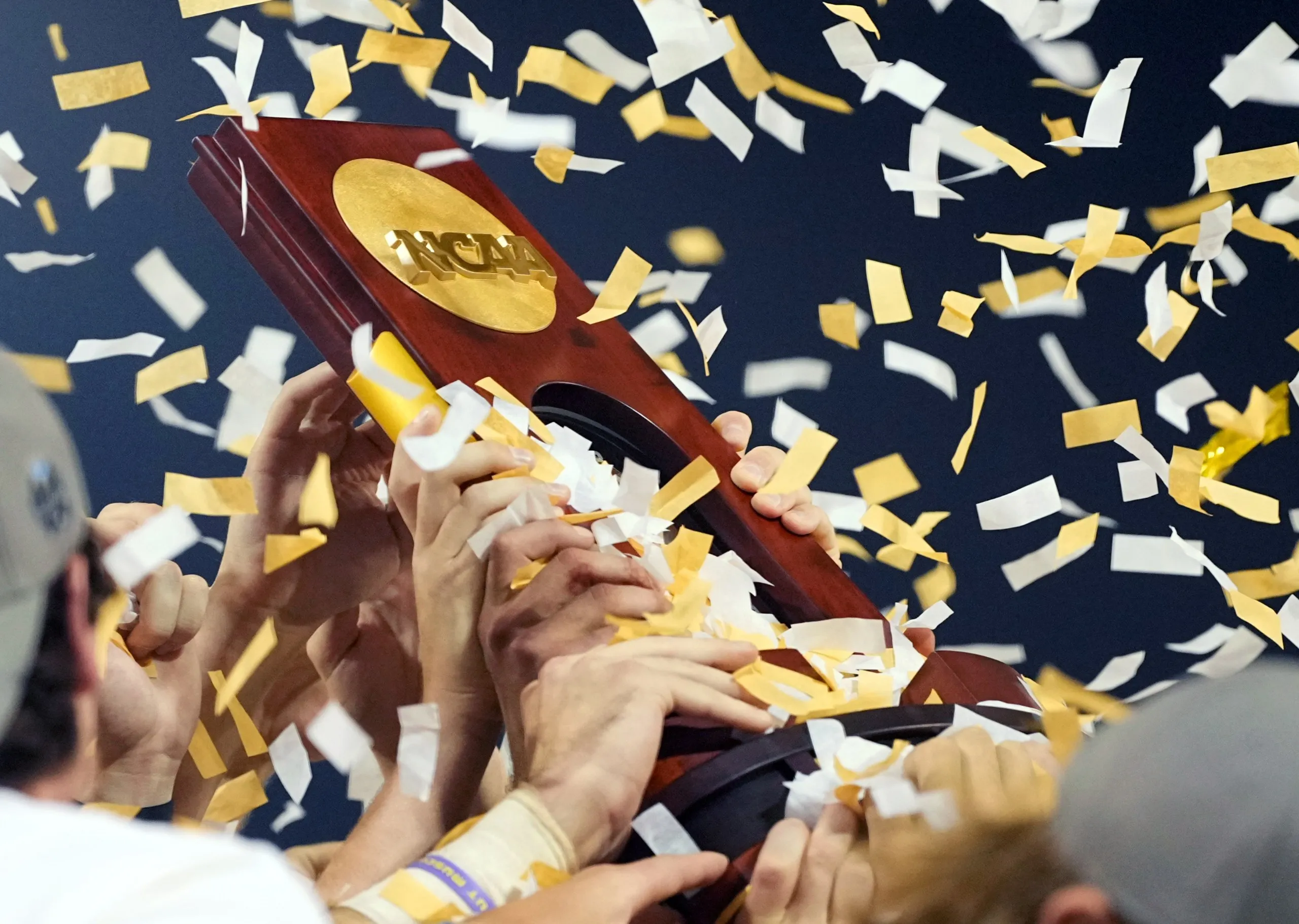 Bagan Turnamen Bisbol NCAA 2025: Tim Mana yang Menuju Seri Dunia Perguruan Tinggi?