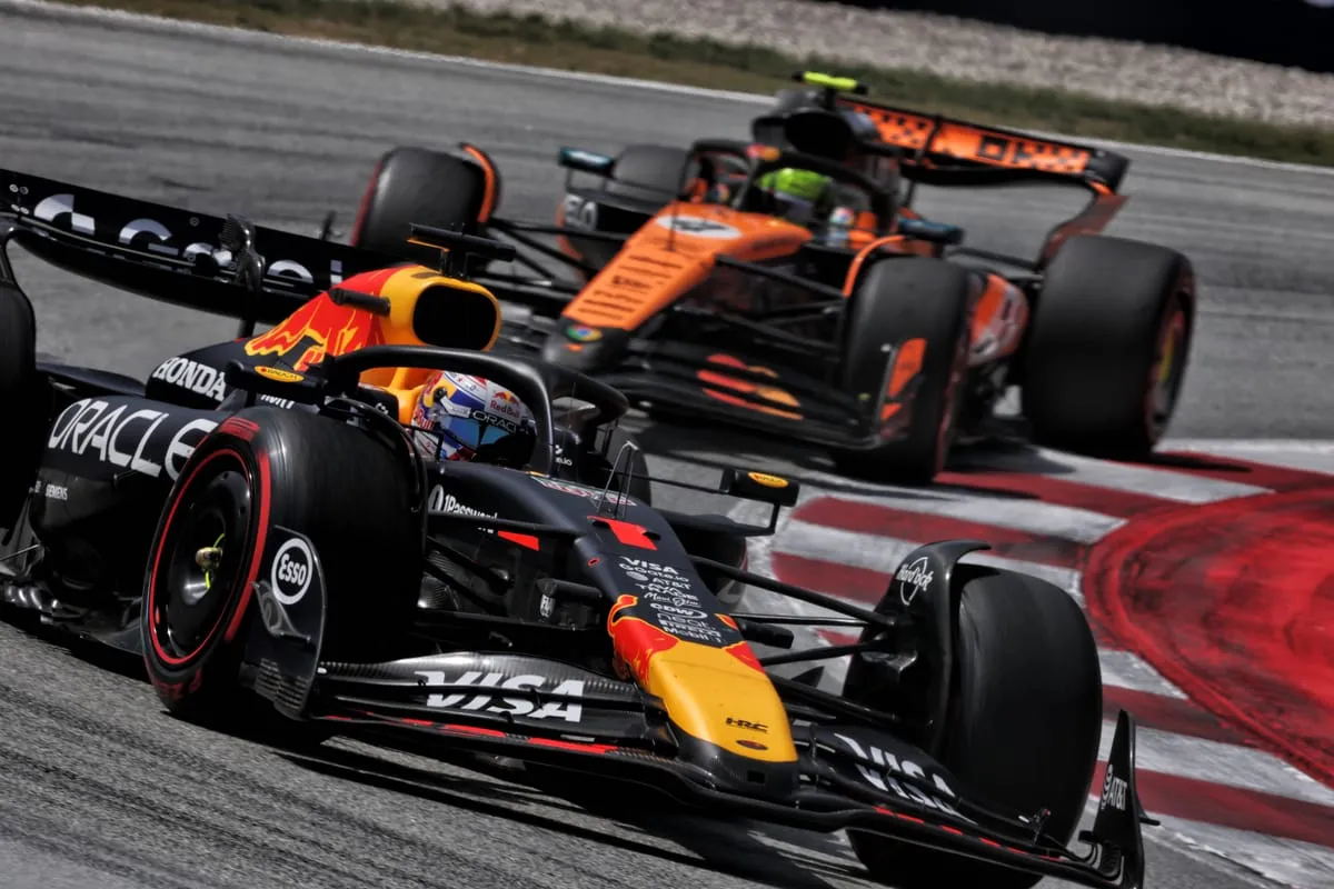 Mark Hughes Membedah Bagaimana Upaya Kemenangan Verstappen Meledak